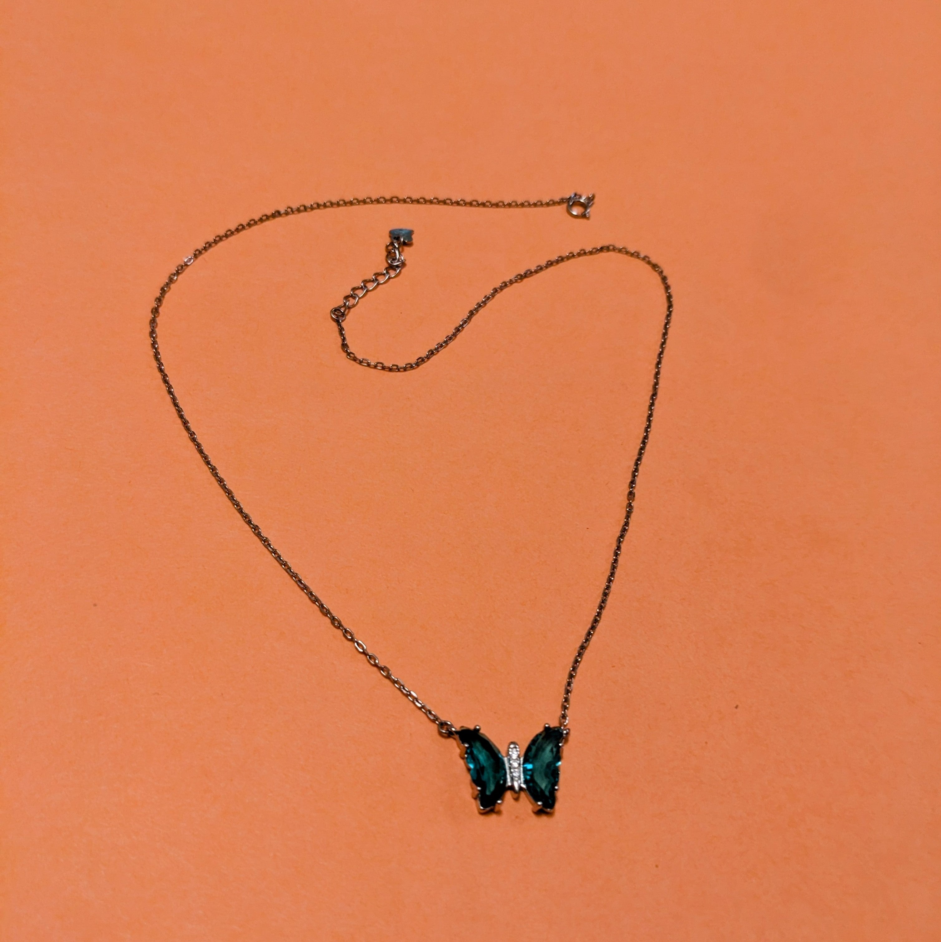 Marine Flutter Drop Necklace