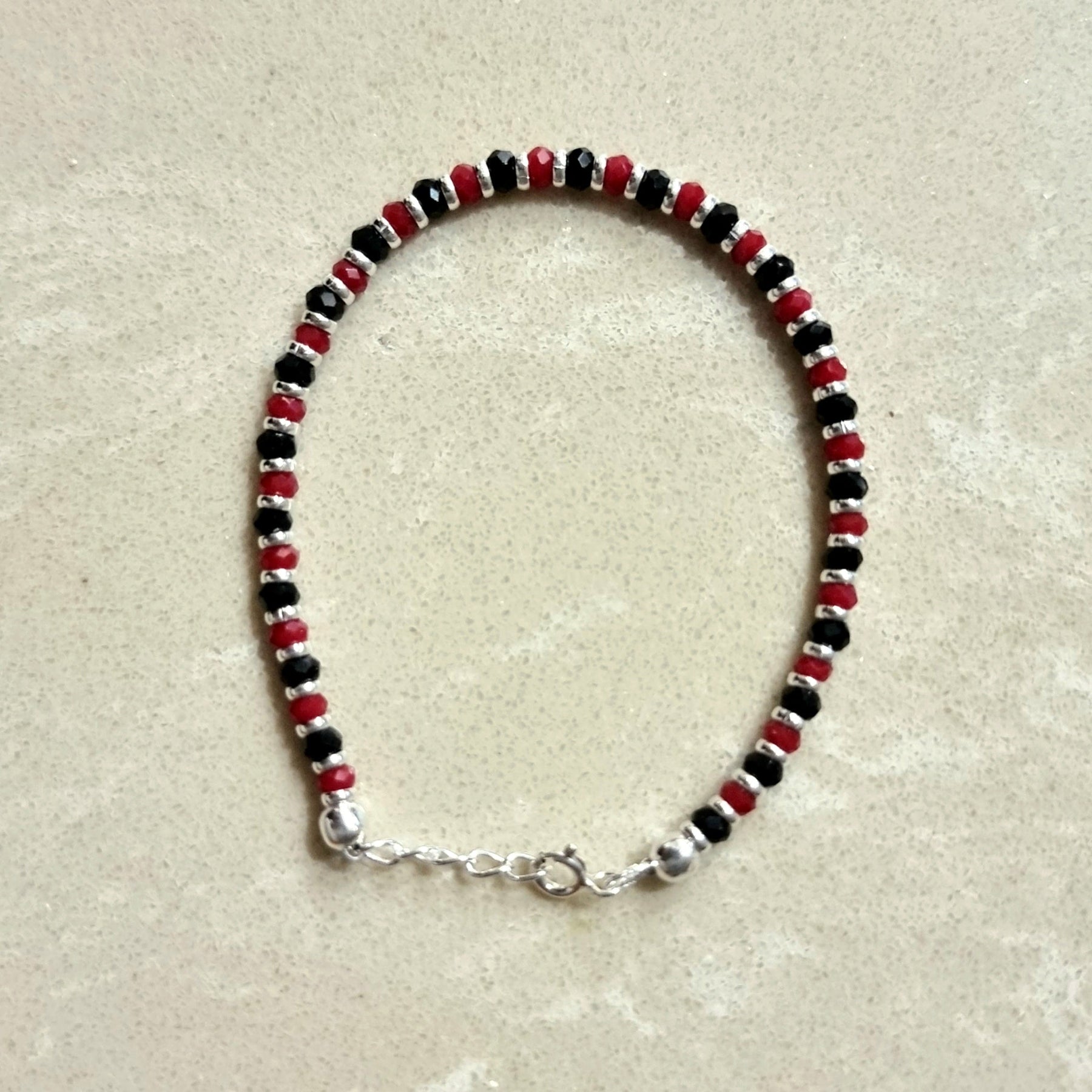 Red Nazariya Bracelet (Unisex)