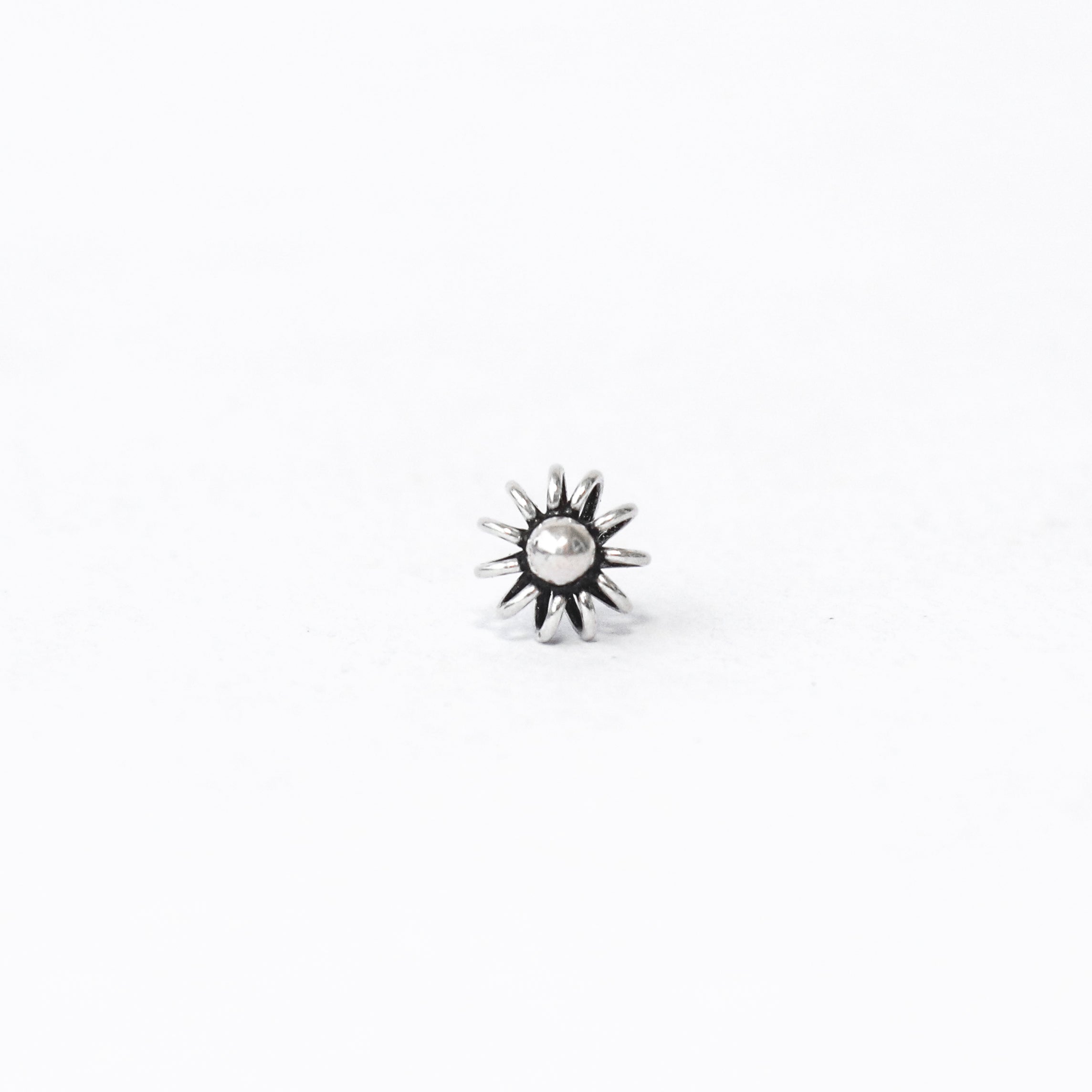 Imperial Silver Flower Nose Pin
