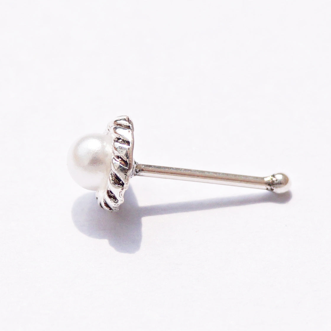 The Fringy Pearl Nose Pin