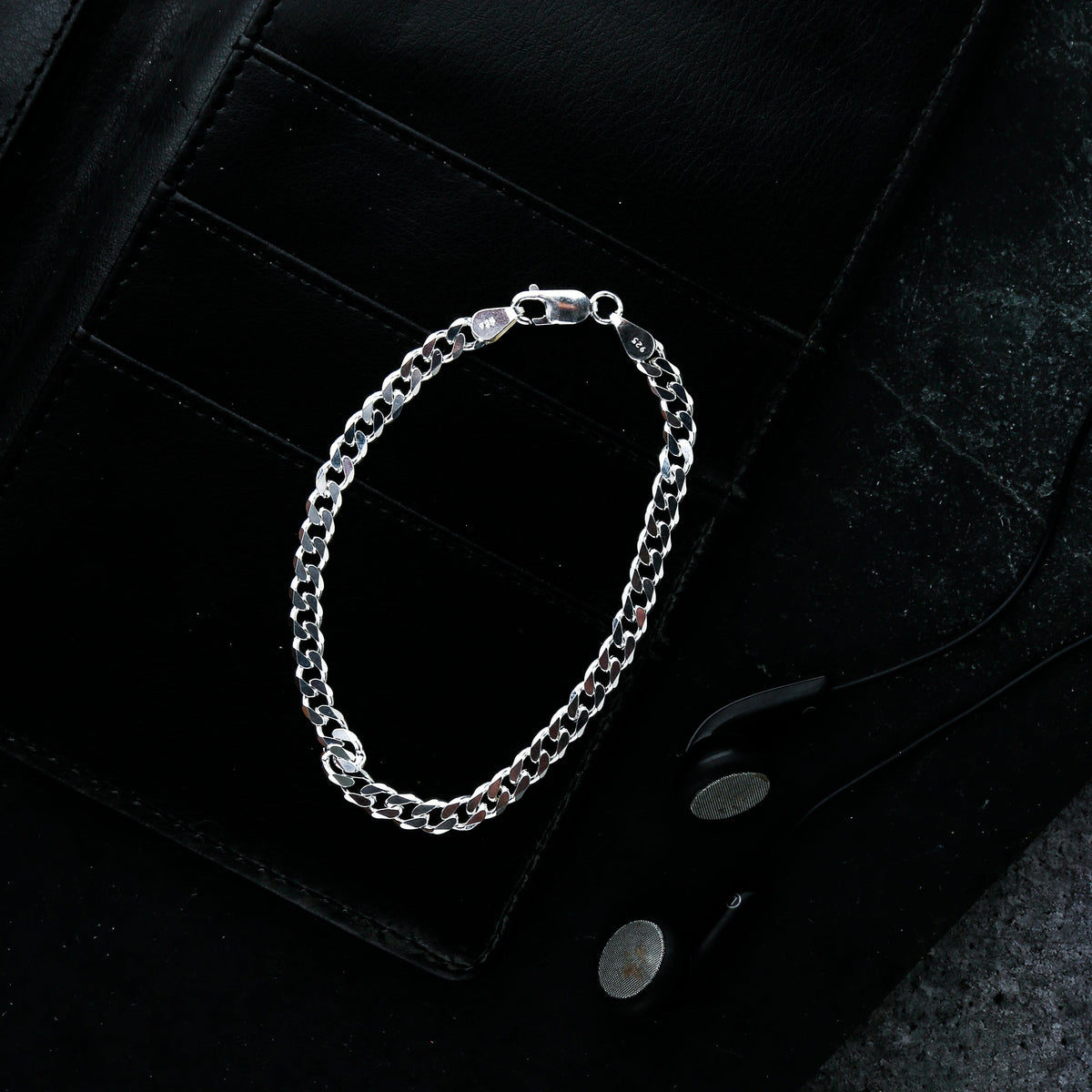 Curb Bracelet (5mm)