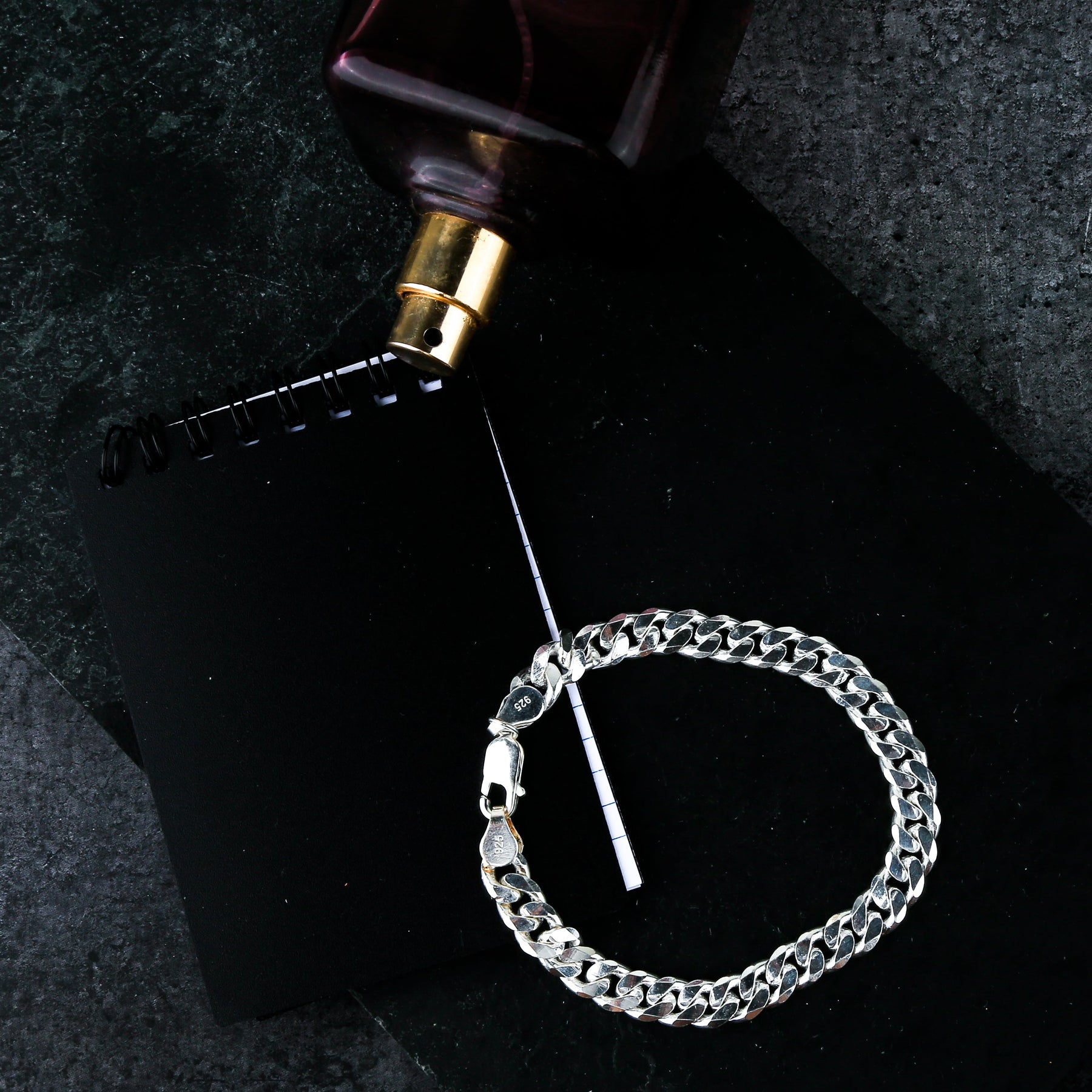 Curb Bracelet (9mm)