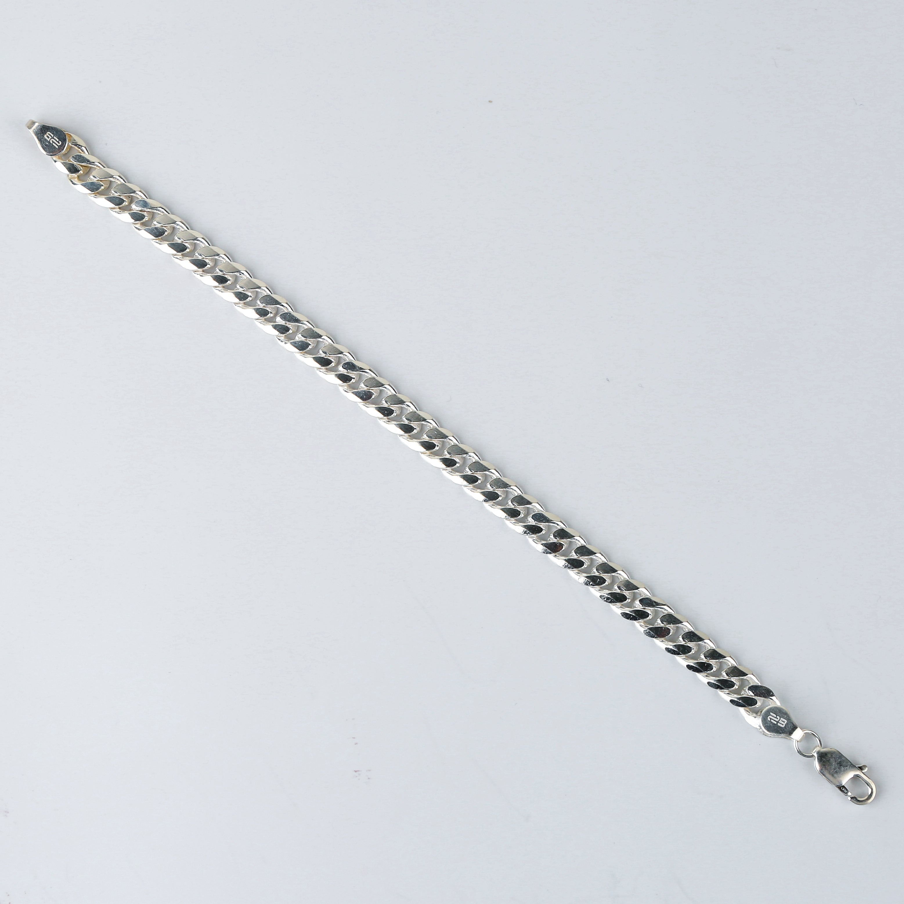 Curb Bracelet (7mm)