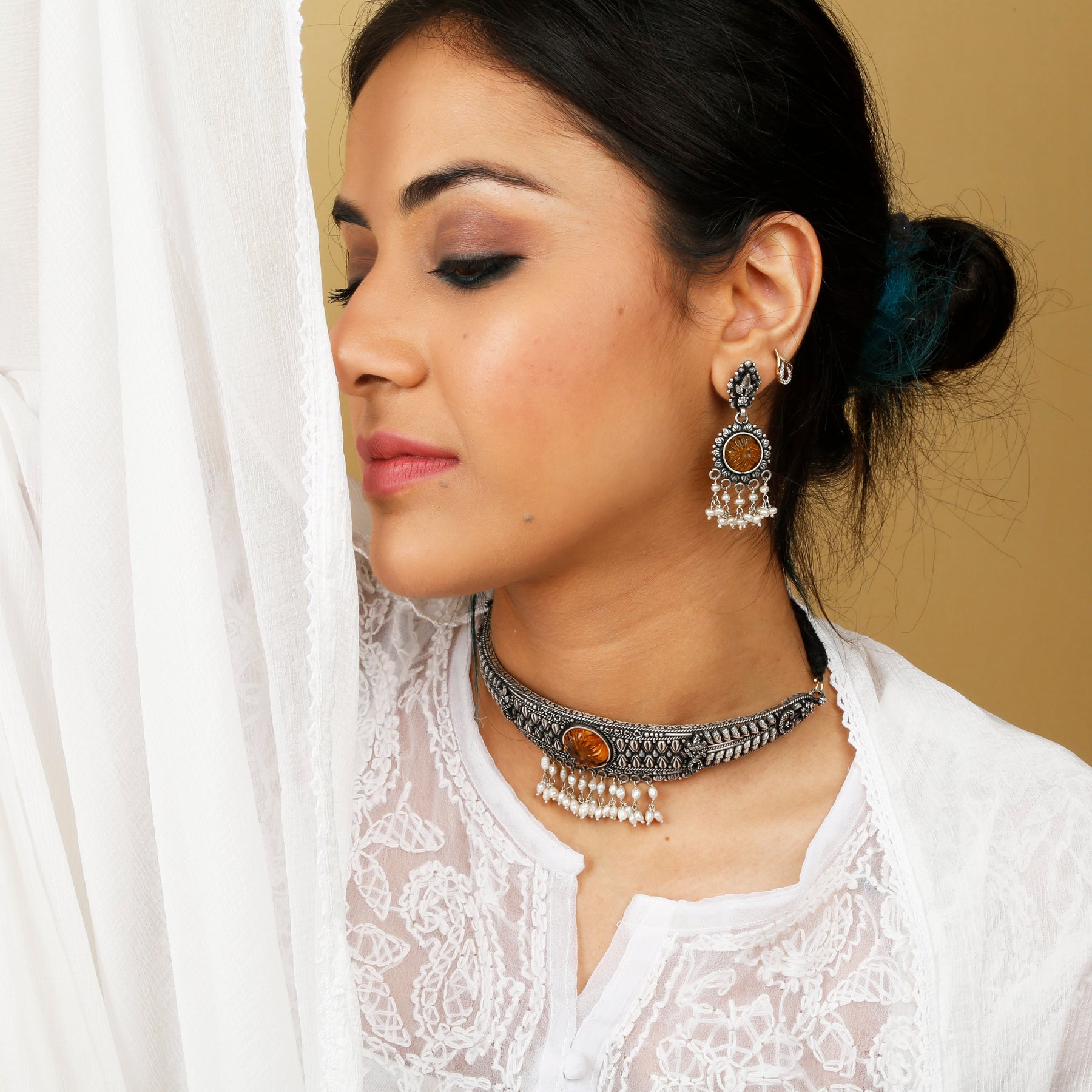 Royal Pearl Drop Choker Necklace with Earrings