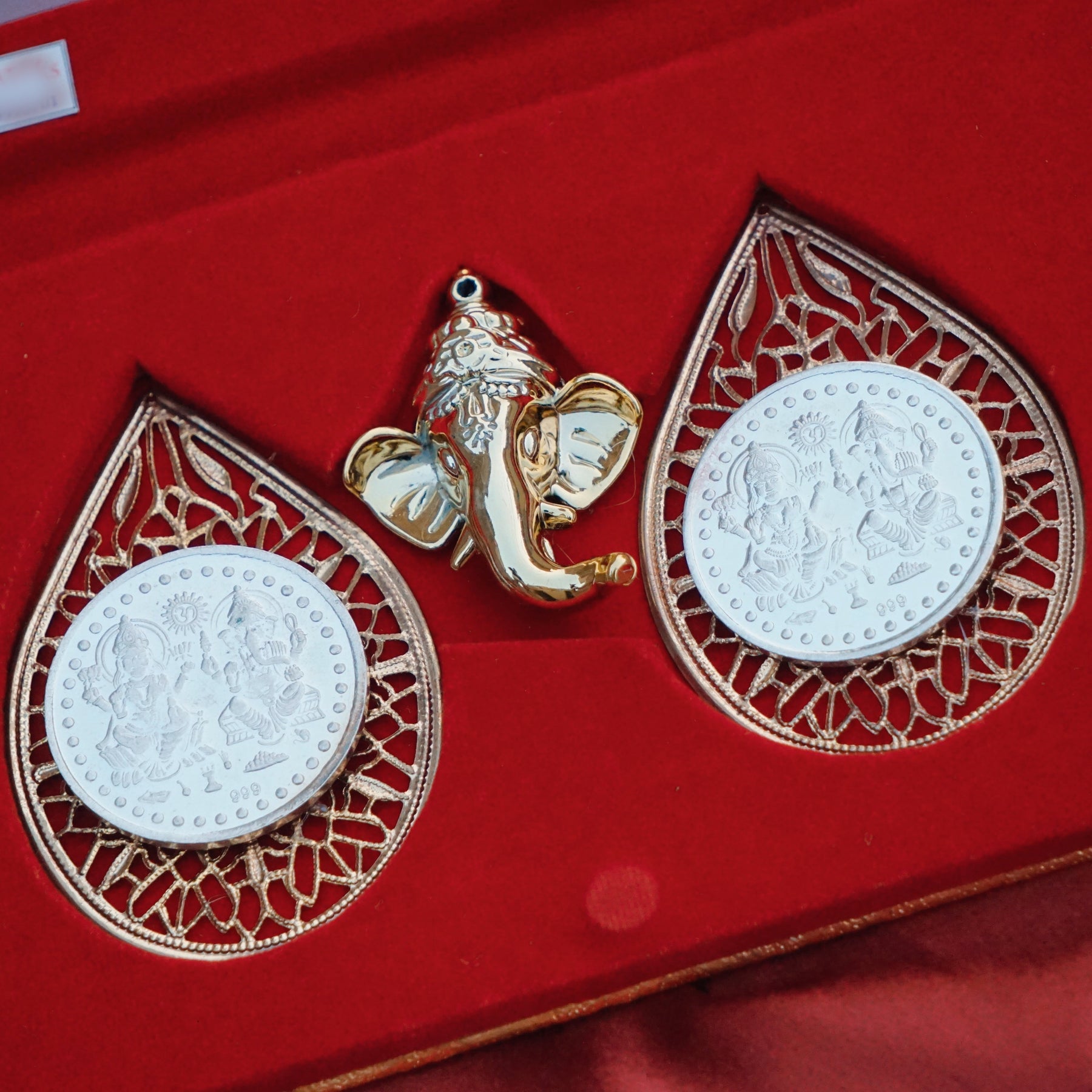 Pure Silver Coin Set with Ganesha Packaging