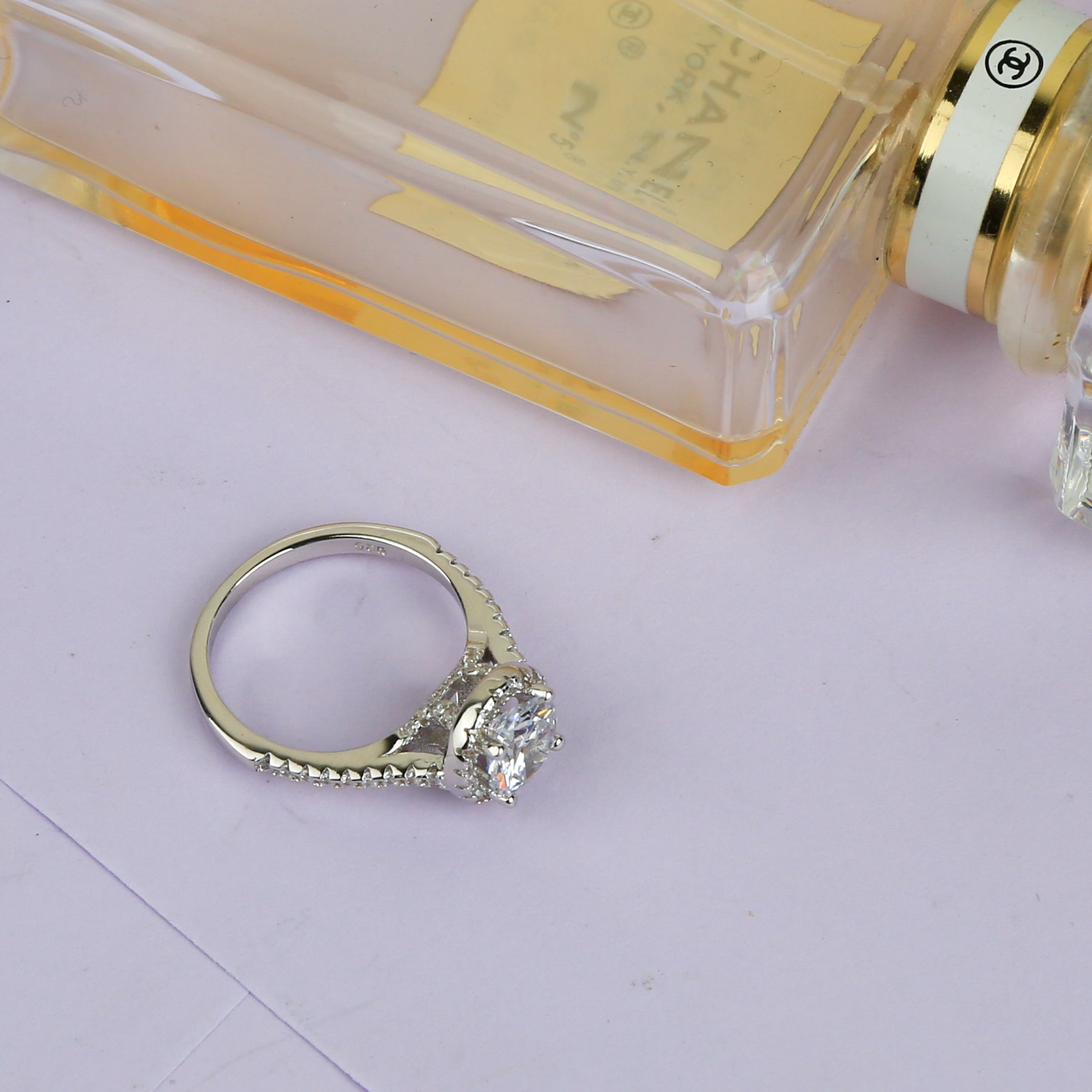 The Cz Surprize Grill Solitaire Ring
